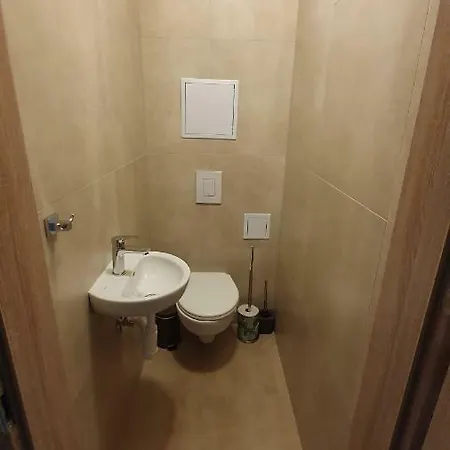 شقة Apartmanovy Dom Lucky 188 ديمانوفْشكا دولِنا